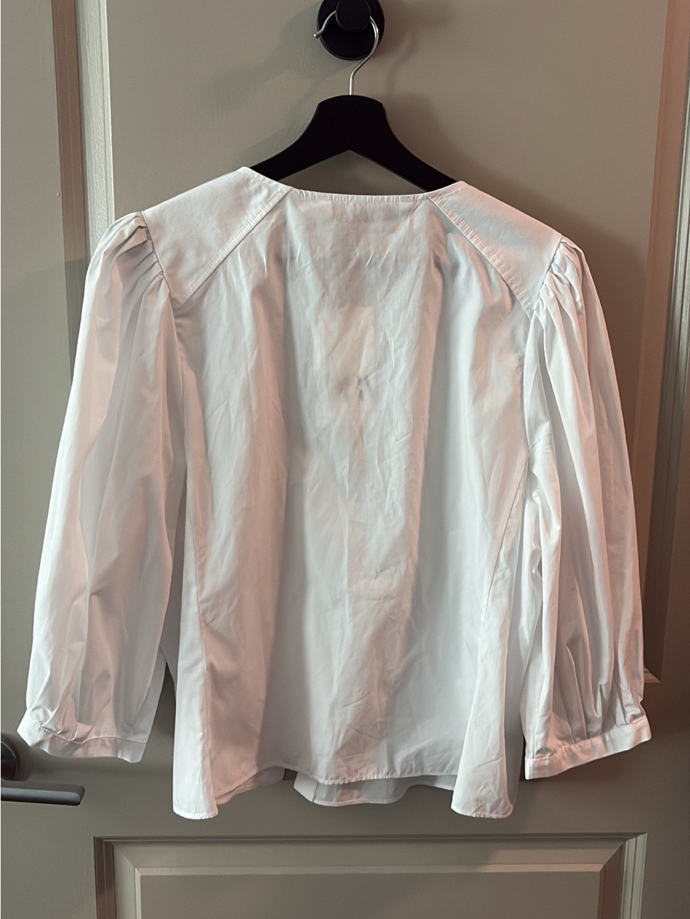 Zara White Puff-Sleeve Button Down Shirt - Picture 2 of 3
